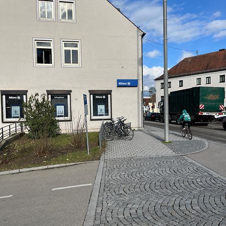 Zimmer Zum Vermieten Direkt An Der Donau Und Am Schloss 노이부르크 안 데어 도나우 외부 사진